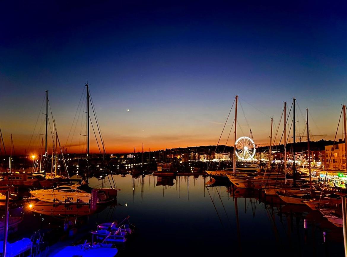 Studio La Grande Roue Vue Magnifique 阿格德 外观 照片