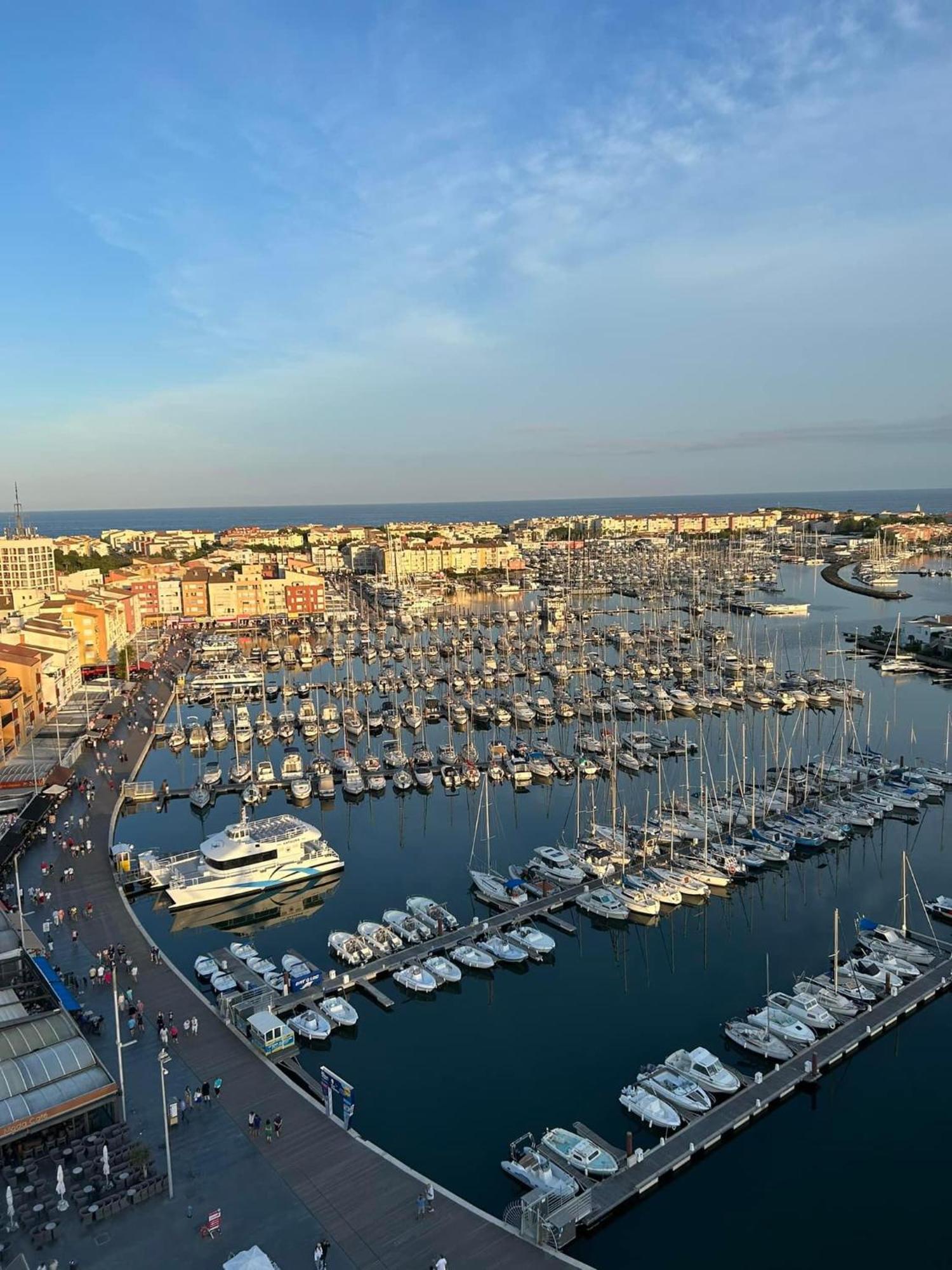 Studio La Grande Roue Vue Magnifique 阿格德 外观 照片
